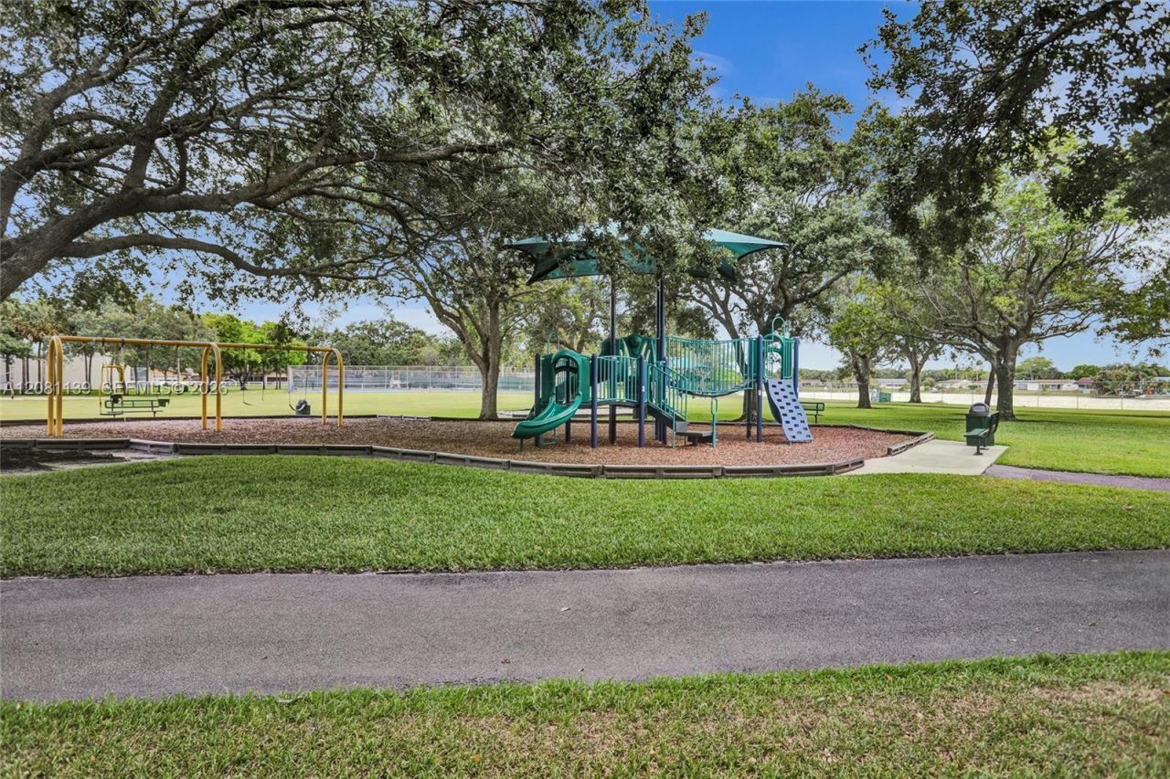 11525 SW 54th St , Cooper City, FL 33330 Photo