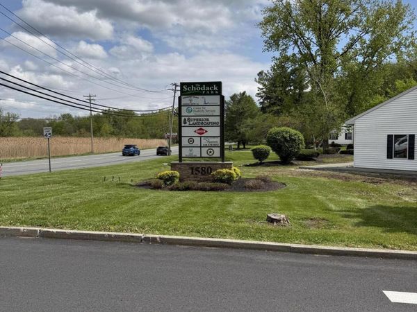 1580 Columbia Turnpike, Schodack, NY 12033