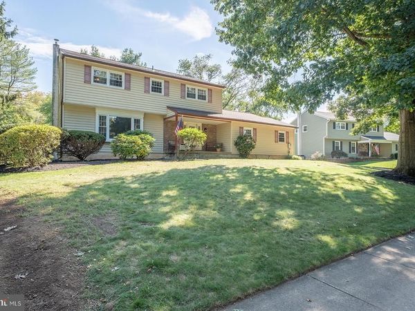 985 GAREY DRIVE, YARDLEY, PA 19067