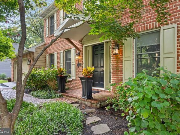 10 SHADY HOLLOW, READING, PA 19607