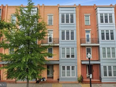 1908 POTOMAC AVENUE, Unit 102, ALEXANDRIA, VA 22301