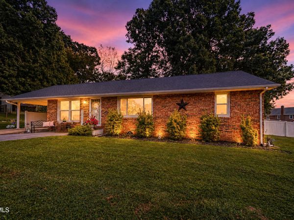 408 Holly Street, Mount Carmel, TN 37645