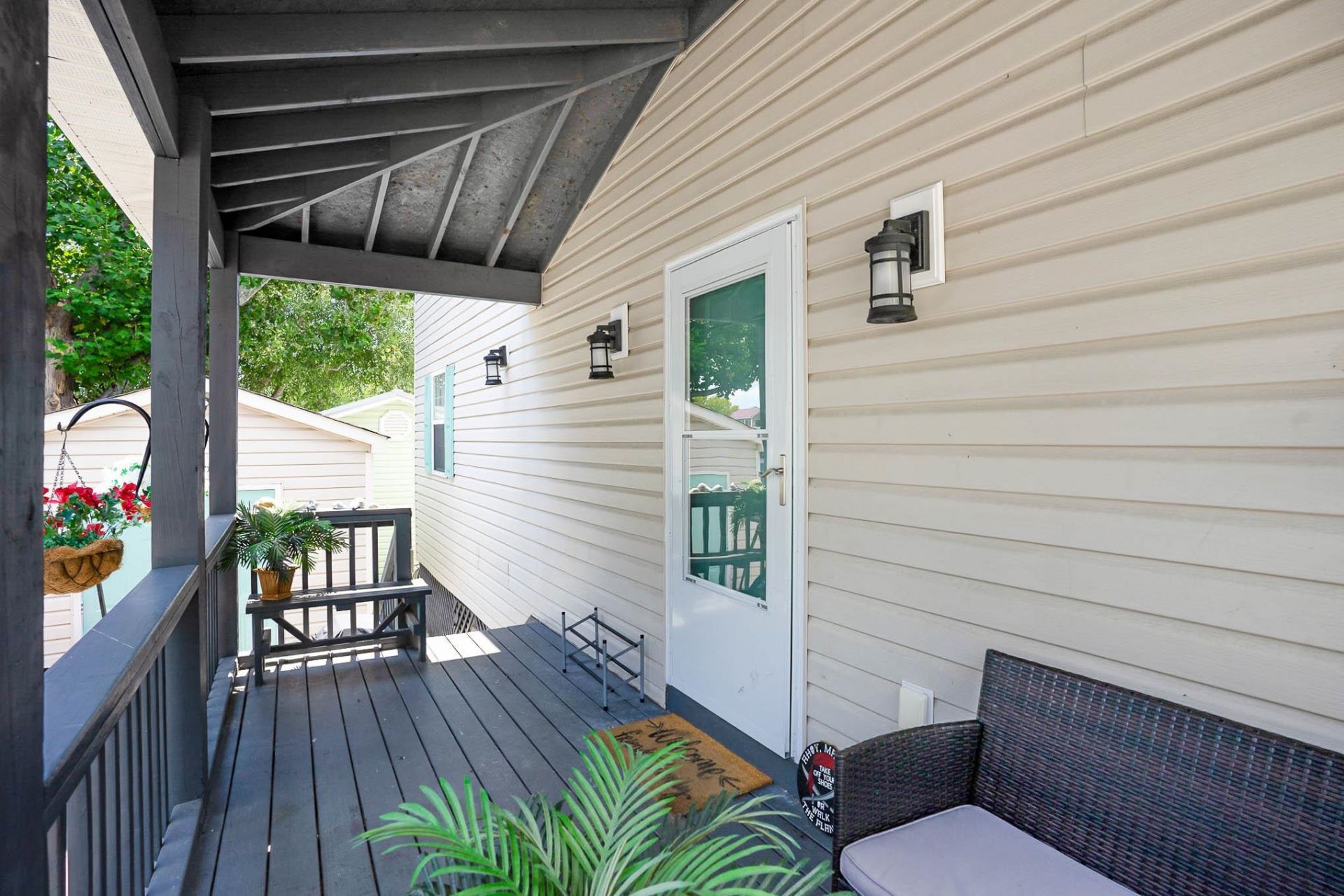 6001-5417 S Kings Hwy.  Photo 6