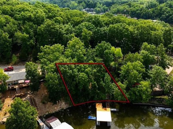 Stagecoach Lane, Gravois Mills, MO 65037