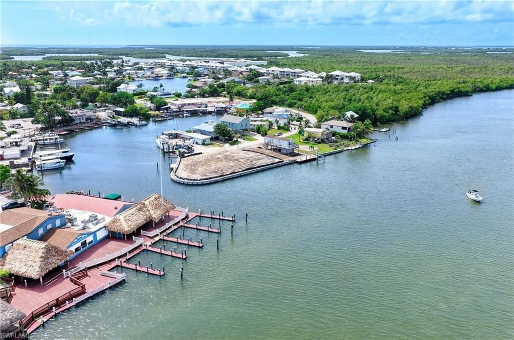 246 Harbor Pl N, Other, FL 34140 Photo