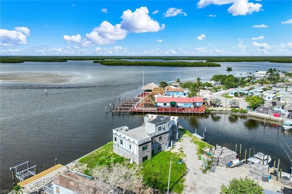 246 Harbor Pl N, Other, FL 34140 Photo