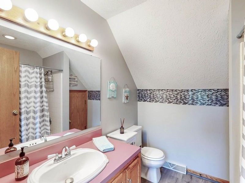 1067 Mohawk Trail SW, Hartville, OH 44632 Photo 30