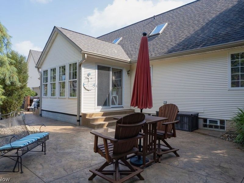 1067 Mohawk Trail SW, Hartville, OH 44632 Photo 41