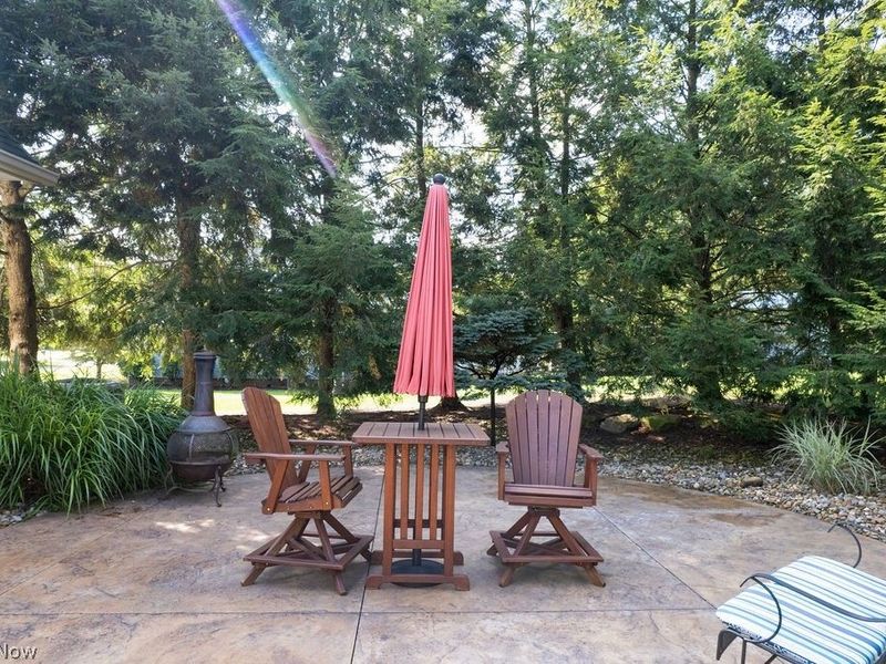 1067 Mohawk Trail SW, Hartville, OH 44632 Photo 45