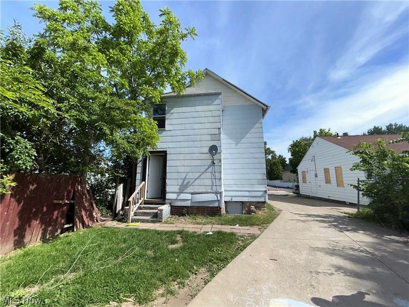 12935 McGowan Avenue, Cleveland, OH 44135 Photo 22