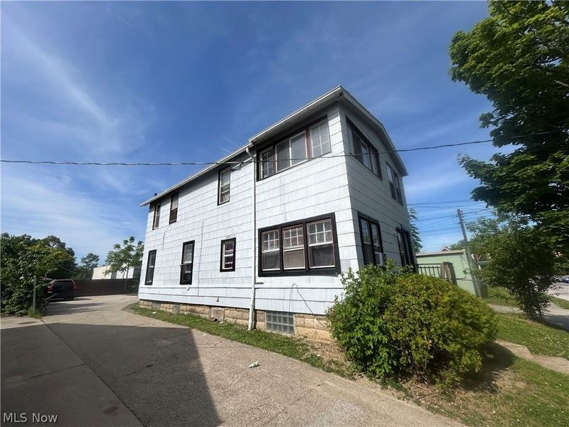12935 McGowan Avenue, Cleveland, OH 44135 Photo 23