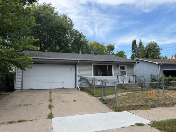 711 5th Avenue SE, Minneapolis, MN 55414