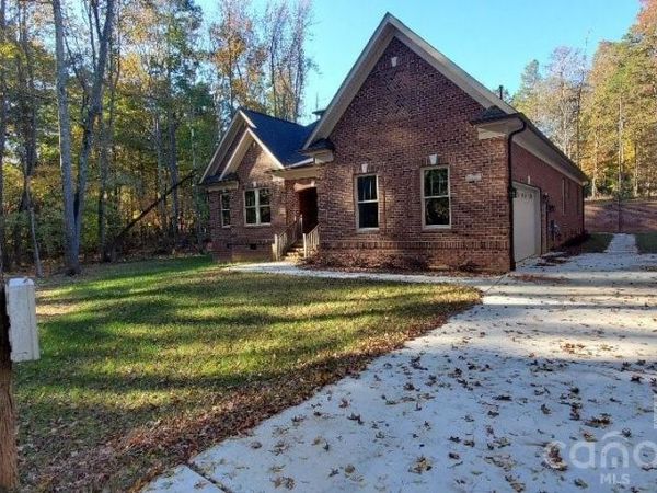 550 Cottonfield Circle , Waxhaw, NC 28173
