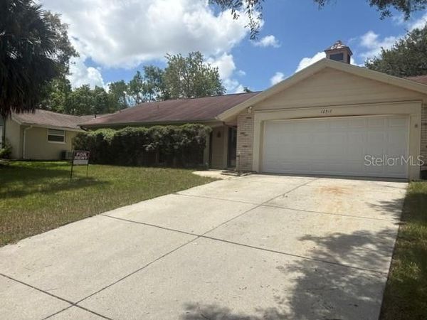 12517 COFFEE HILL ROW , HUDSON, FL 34667
