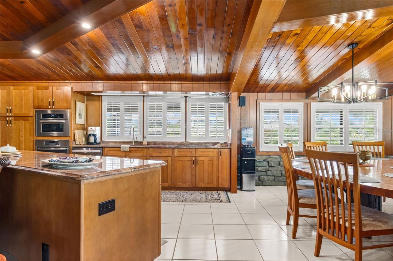 1830 SE 3rd Court , Crystal River, FL 34429 Photo