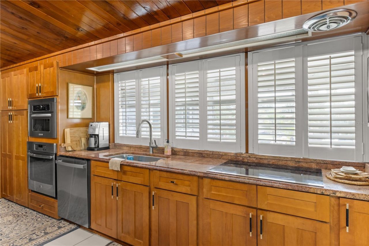 1830 SE 3rd Court , Crystal River, FL 34429 Photo