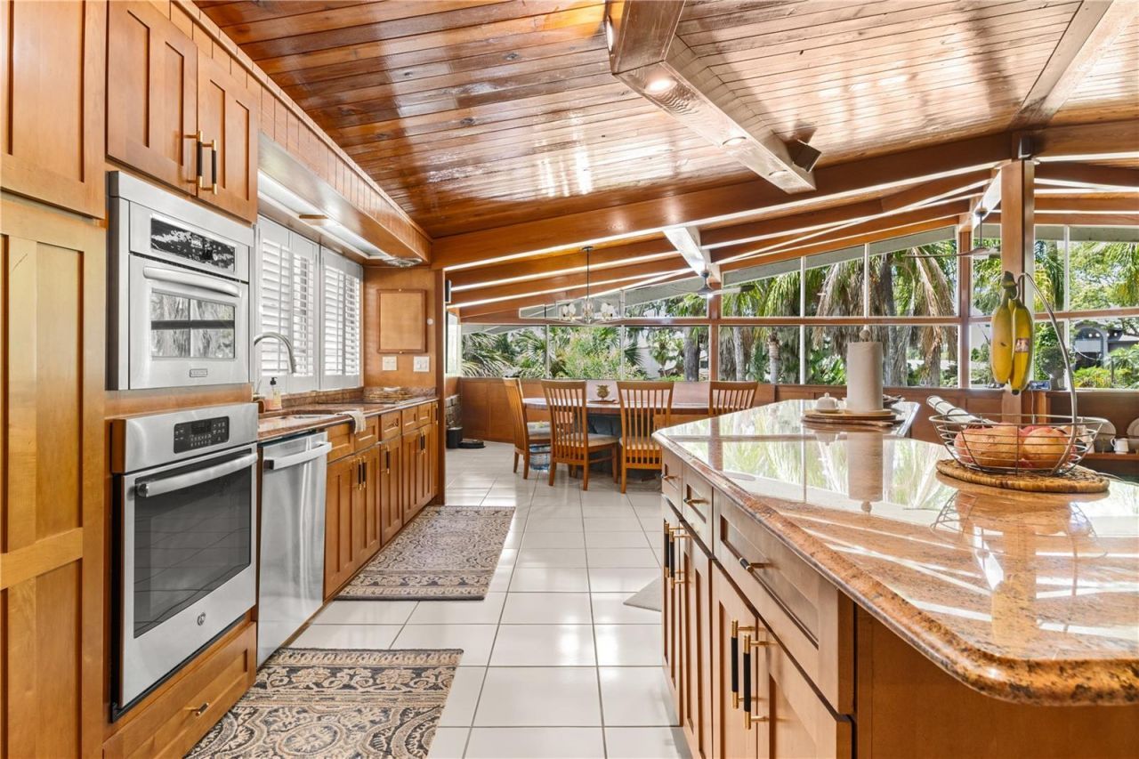 1830 SE 3rd Court , Crystal River, FL 34429 Photo