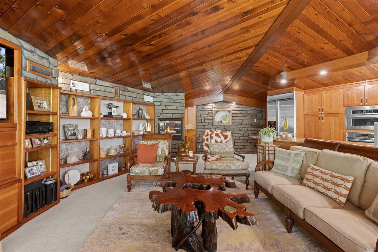 1830 SE 3rd Court , Crystal River, FL 34429 Photo