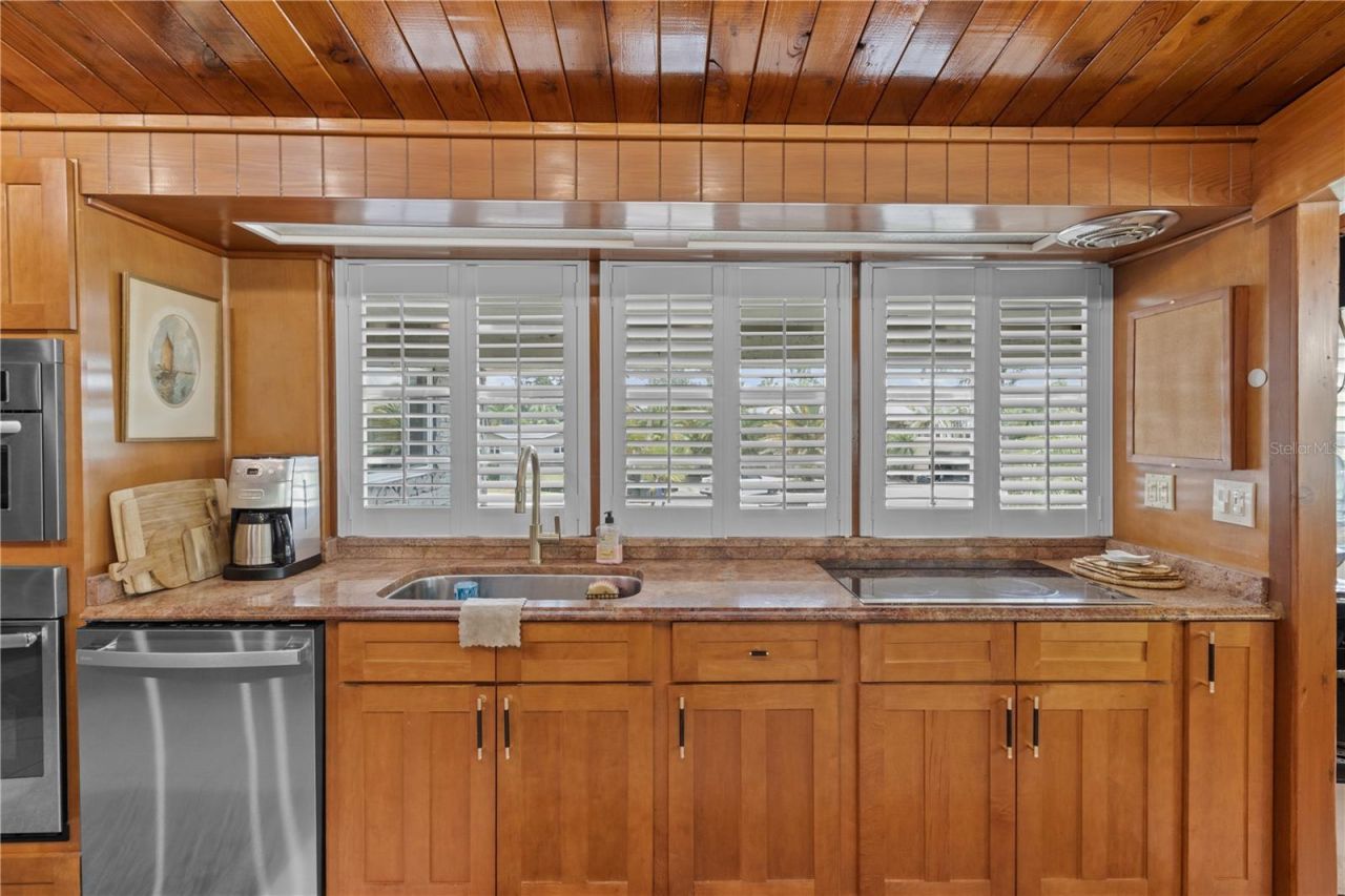 1830 SE 3rd Court , Crystal River, FL 34429 Photo