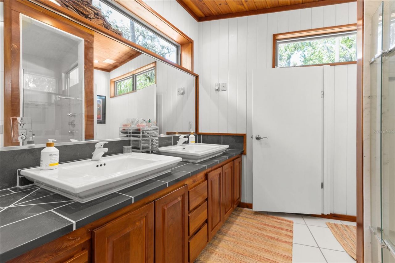 1830 SE 3rd Court , Crystal River, FL 34429 Photo