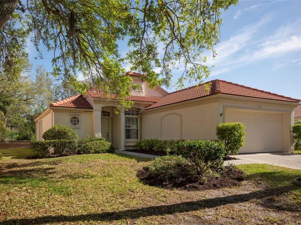 717 LIGHTHOUSE DRIVE , TARPON SPRINGS, FL 34689