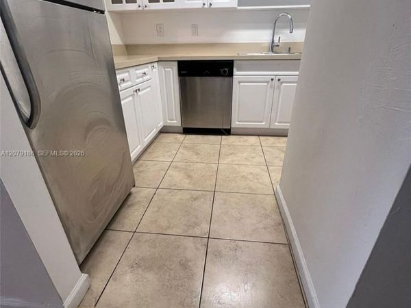 10090 NW 80th Ct , Unit 1347, Hialeah Gardens, FL 33016