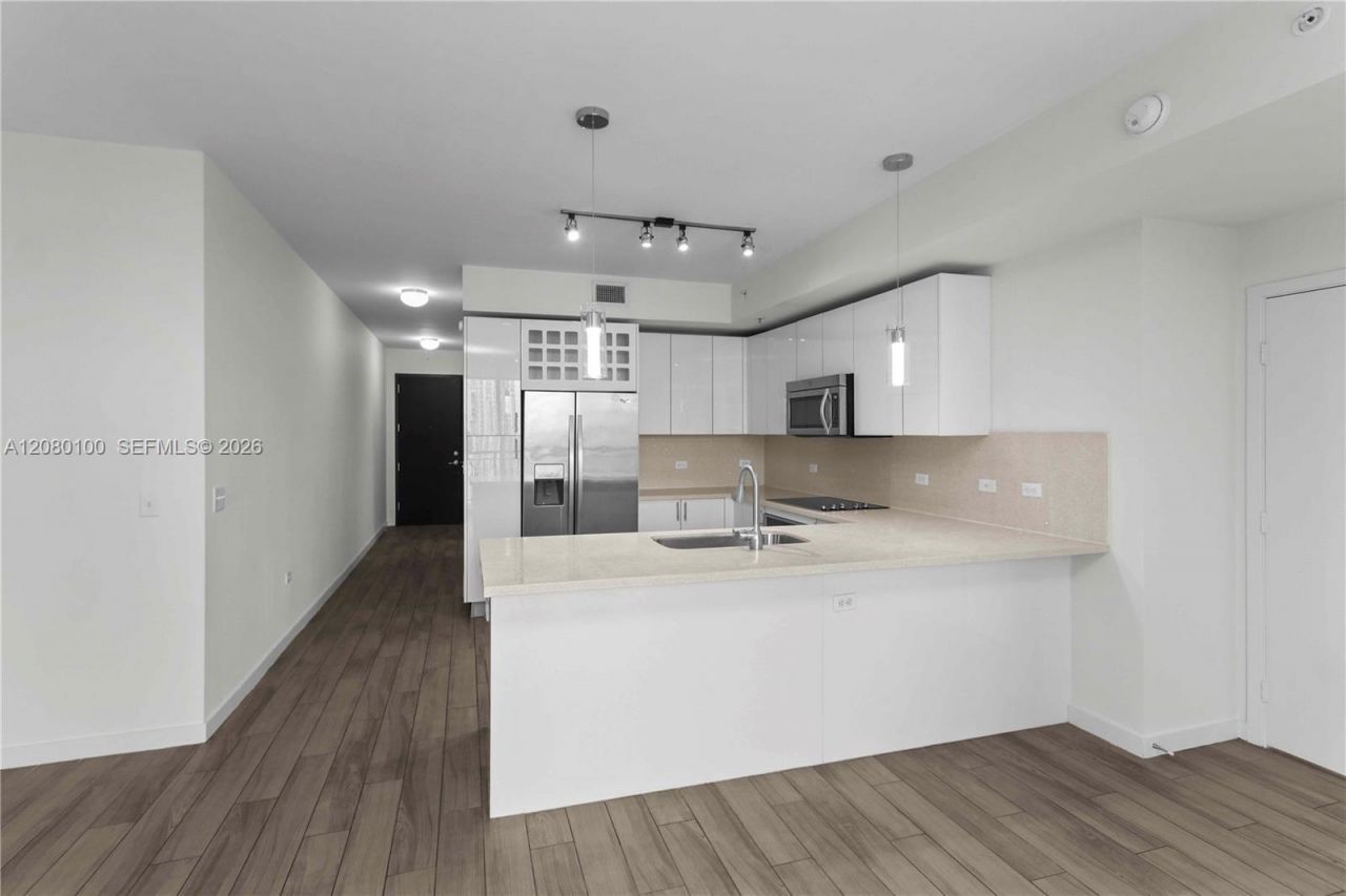 999 SW 1st Ave , Unit 3202, Miami, FL 33130 Photo