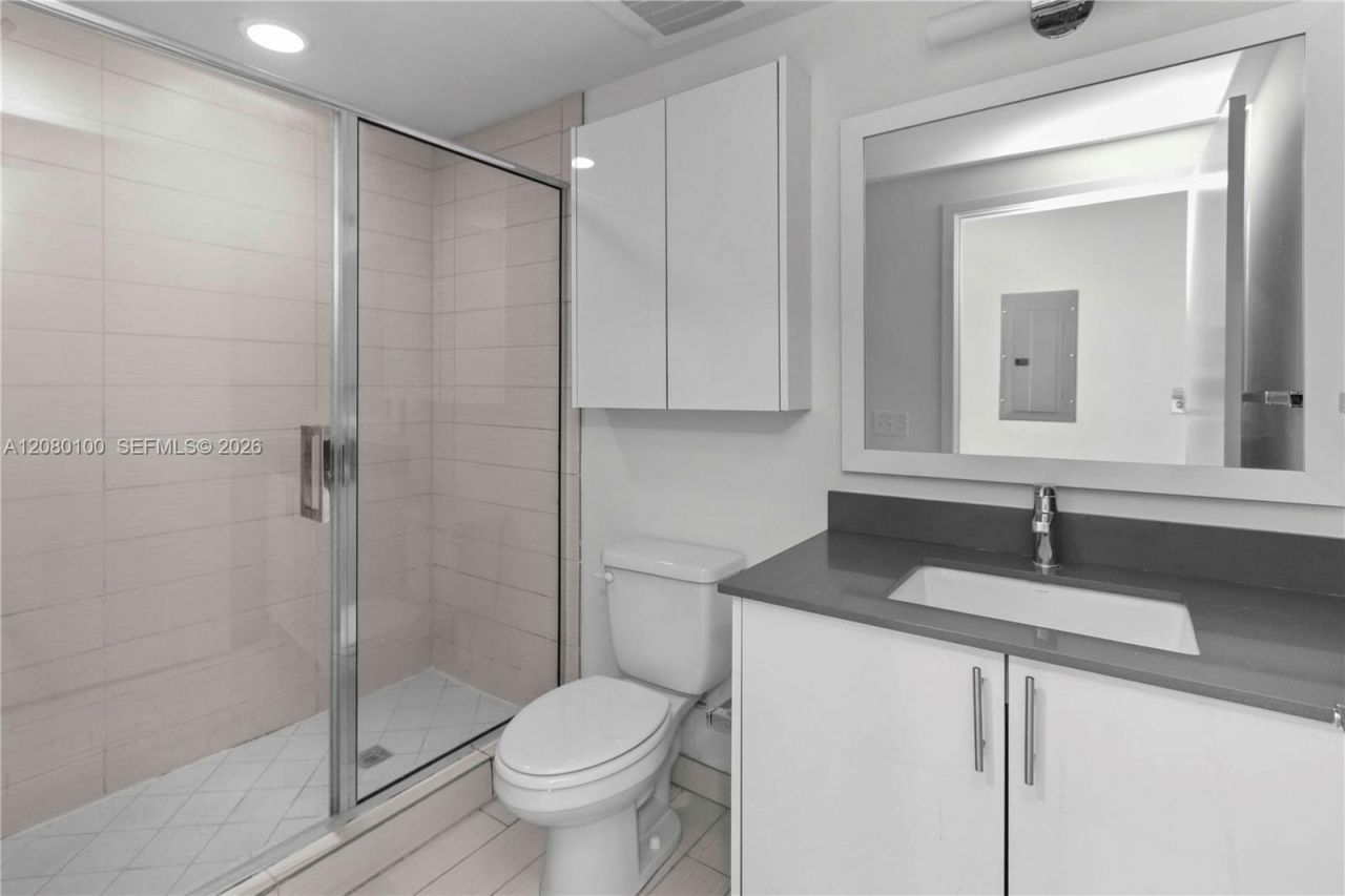 999 SW 1st Ave , Unit 3202, Miami, FL 33130 Photo
