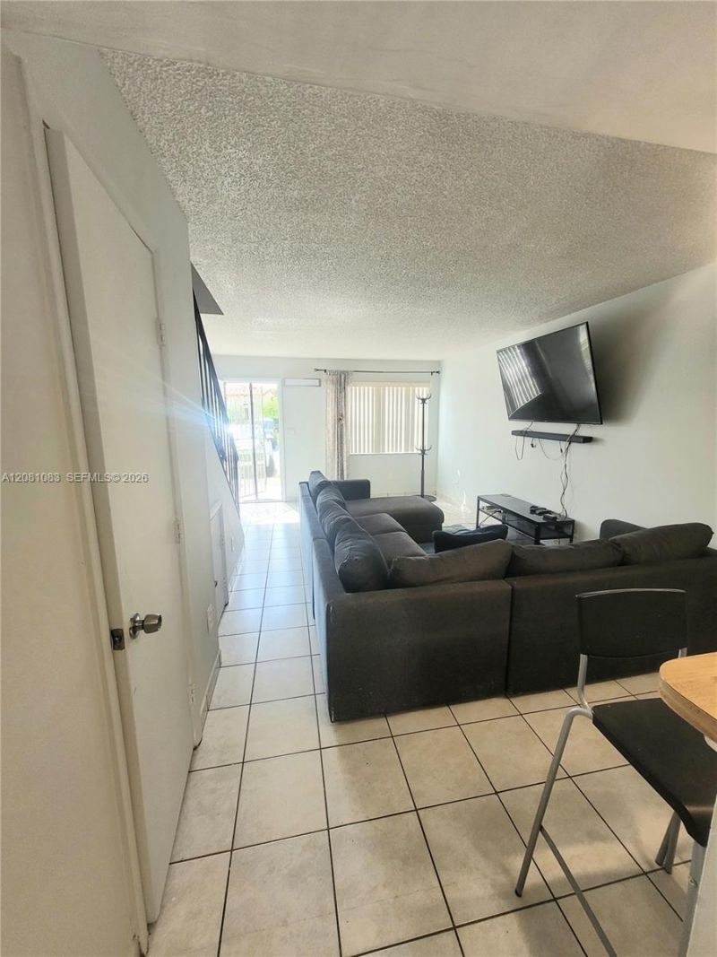 3973 W 9th Ln, Unit 3, Hialeah, FL 33012 Photo