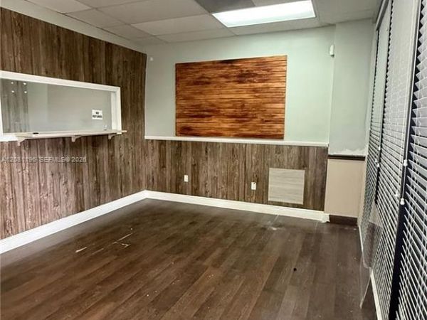 11300 NW 87th Ct , Hialeah Gardens, FL 33018