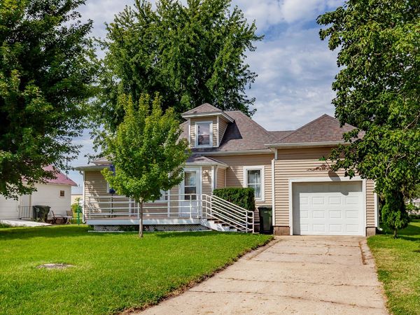1205 18th Street, Perry, IA 50220