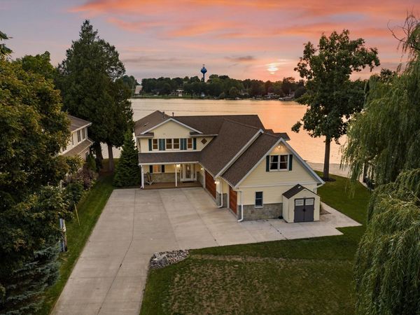 95 E Shore Dr, Random Lake, WI 53075