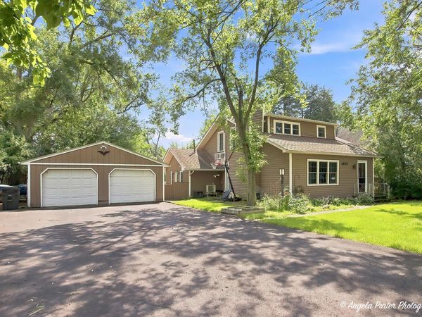 28317 107th Pl, Salem Lakes, WI 53179