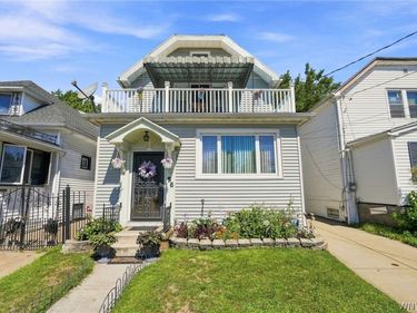 56 Davidson Avenue , Buffalo, NY 14215