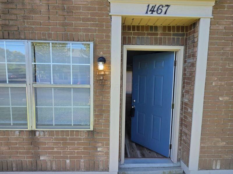 1461-1467 Worthington Row Drive, Unit A, Columbus, OH 43235 Photo 2