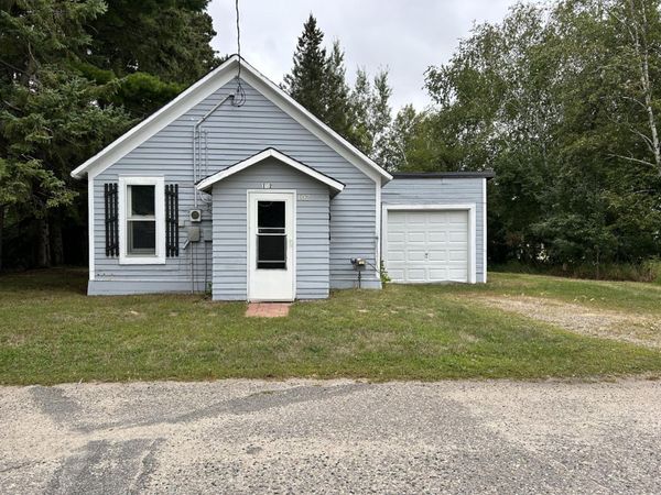 102 Sunset Avenue NW, Bagley, MN 56621