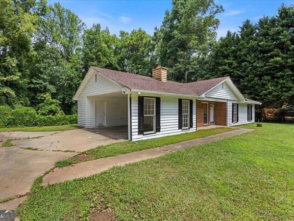 160 Derby Country Drive, Ellenwood, GA 30294
