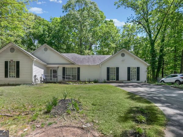 365 Cook Drive, Ellenwood, GA 30294