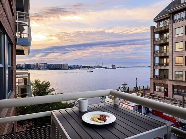 4 Battery, Unit 4309, Boston, MA 02109