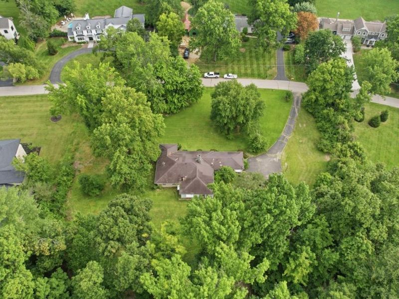 7405 Brill Road, Indian Hill, OH 45243 Photo 4