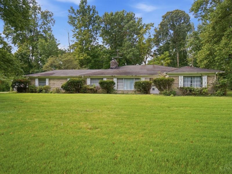 7405 Brill Road, Indian Hill, OH 45243 Photo 6