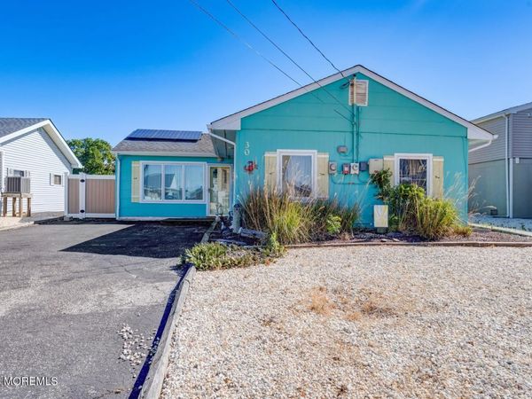 30 W Mohawk Drive, Little Egg Harbor, NJ 08087