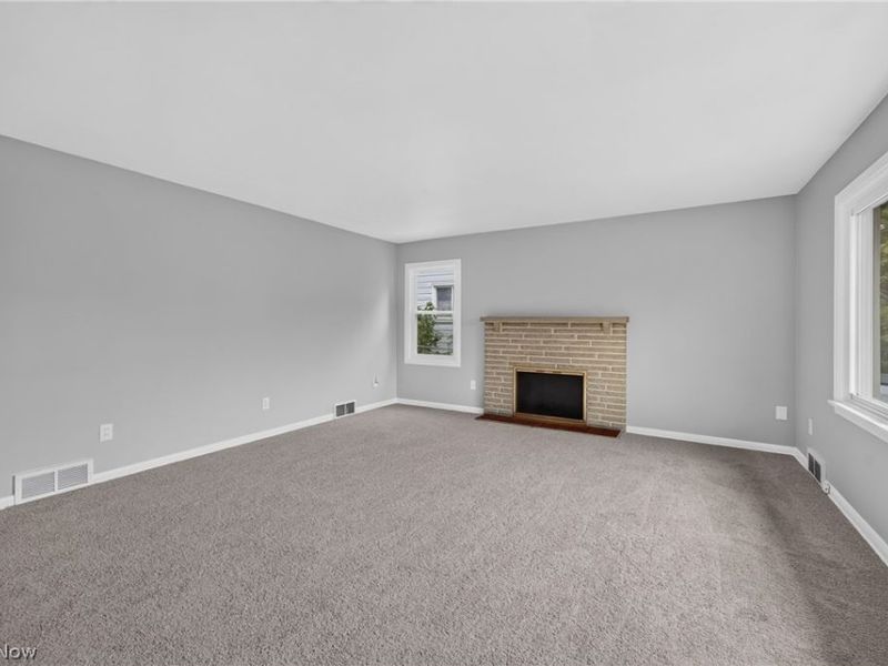 309 E Baird Avenue, Barberton, OH 44203 Photo 10