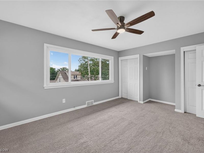 309 E Baird Avenue, Barberton, OH 44203 Photo 27