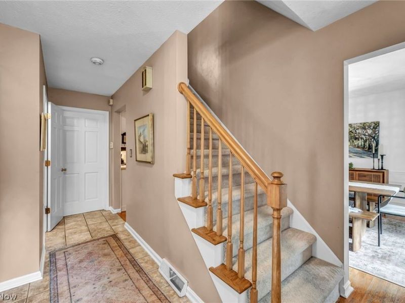 2655 Olentangy Drive, Akron, OH 44333 Photo 18