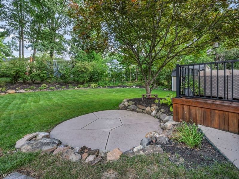 2655 Olentangy Drive, Akron, OH 44333 Photo 41