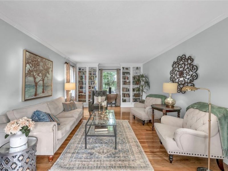 2655 Olentangy Drive, Akron, OH 44333 Photo 6