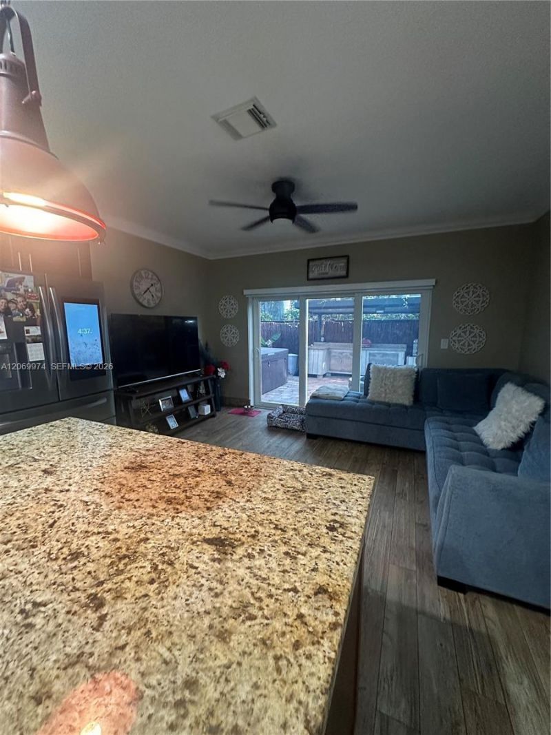 3134 NE 3rd Dr , Homestead, FL 33033 Photo