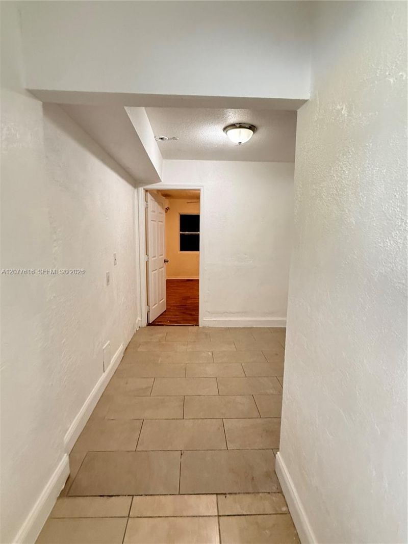 183 Silver Beach Rd, Riviera Beach, FL 33403 Photo
