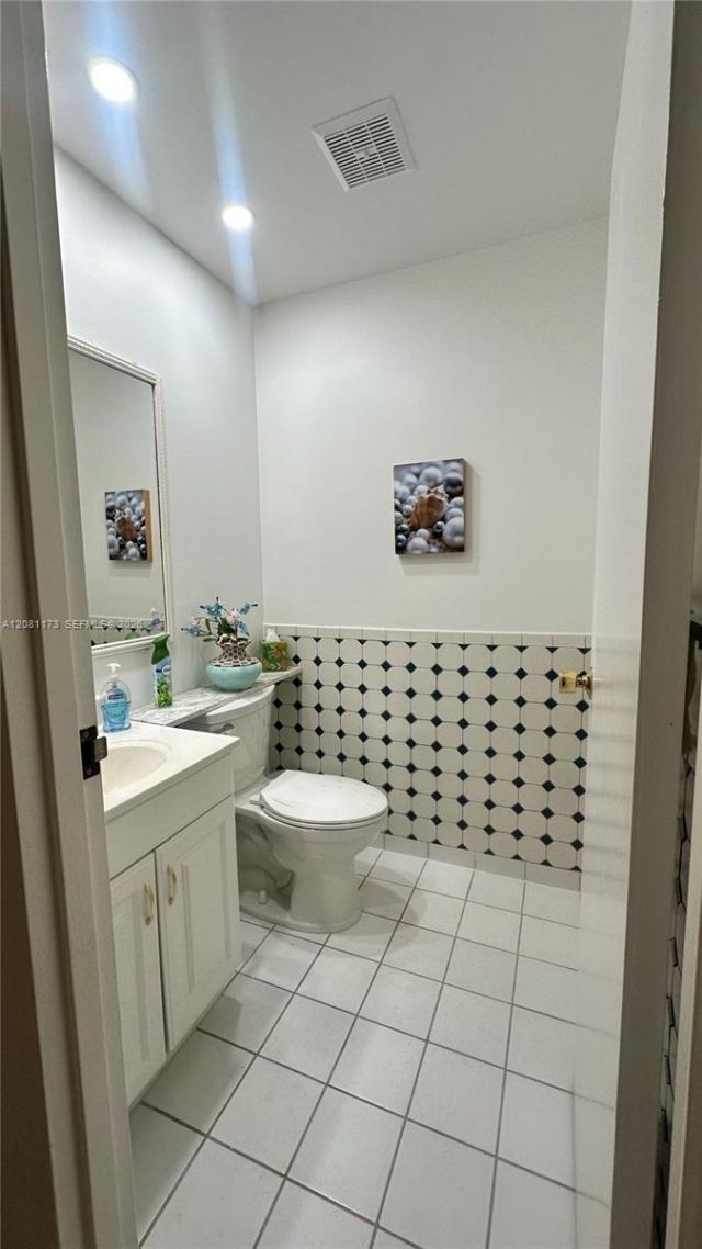 227 Tuscany D , Unit 227, Delray Beach, FL 33446 Photo